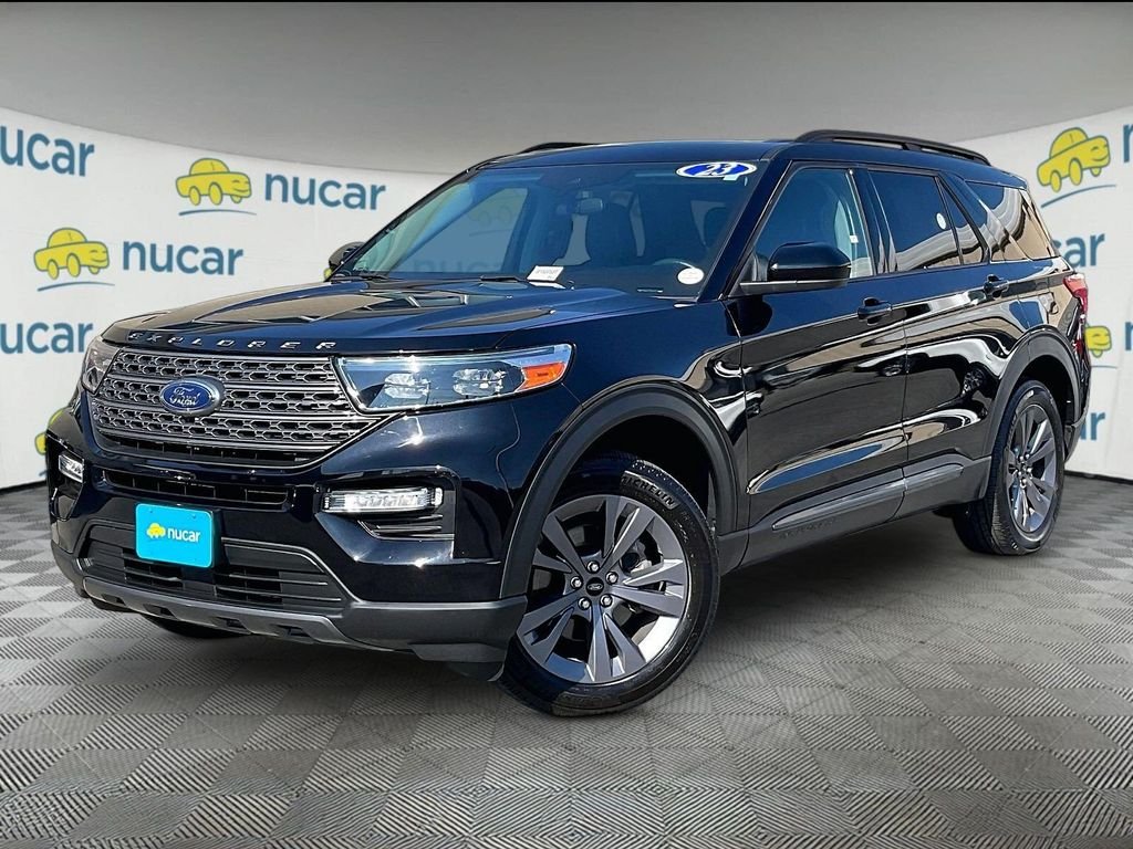 Used 2023 Black Ford XLT image 3