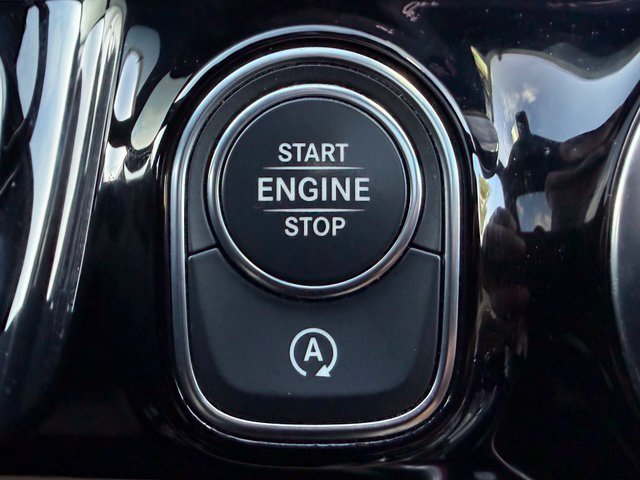 Used 2023  Mercedes-Benz GLA 250 image 23