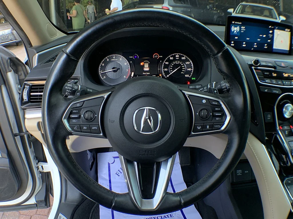 Used 2021 PLAT WHT/EBONY Acura w/Technology Package image 14