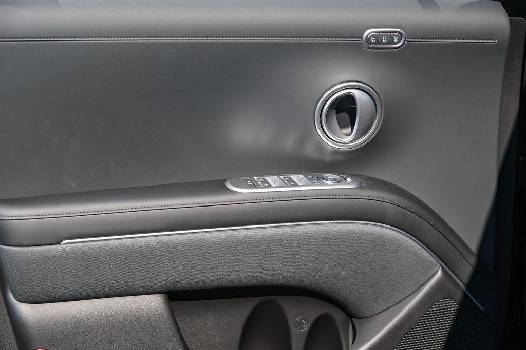 New 2026 Silver Hyundai Calligraphy AWD image 24