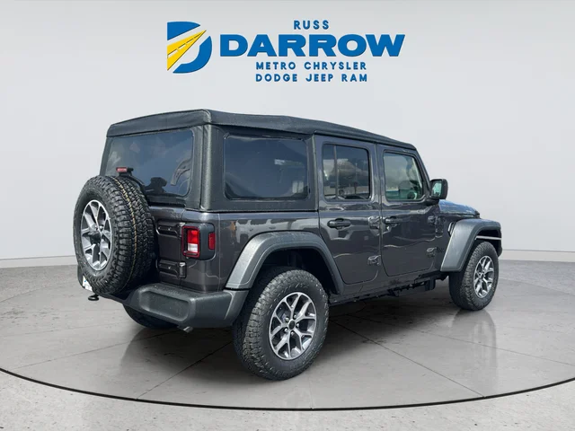 New 2026 Granite Crystal Metallic Clear-Coat Exterior Paint Jeep Sport S image 5