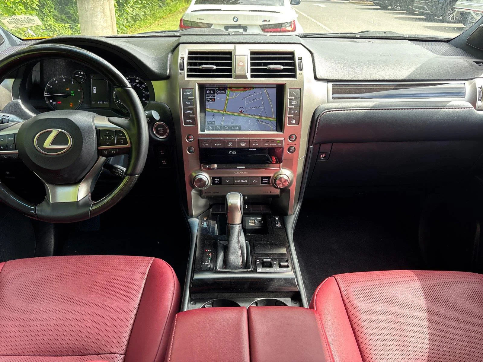 Used 2021 Atomic Silver Lexus GX 460 Premium image 35