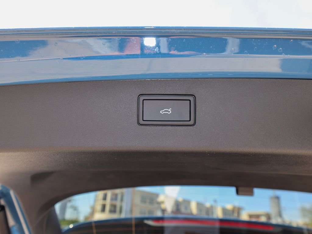 New 2026 Blue Volkswagen 2.0T SE image 10