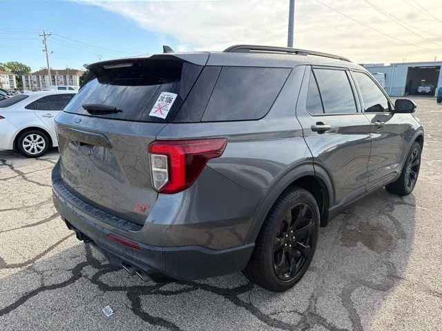 Used 2023 Gray Metallic Ford ST image 4
