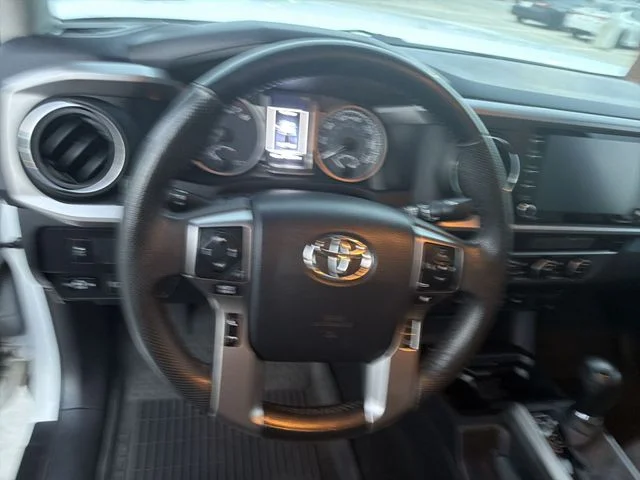 Used 2023 White Toyota SR5 image 16