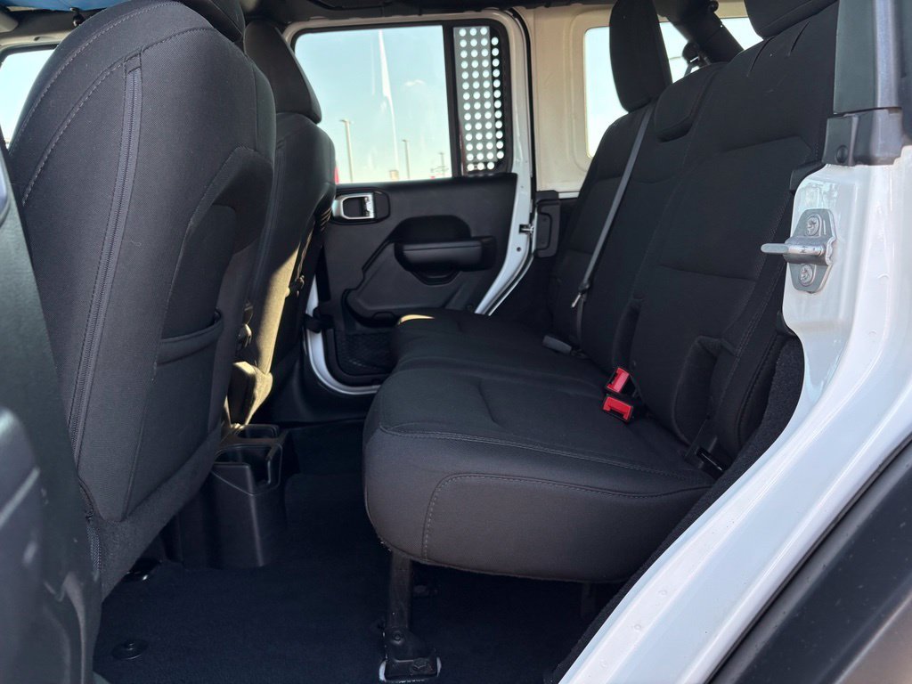 Used 2018 White Jeep Unlimited Sport S image 24