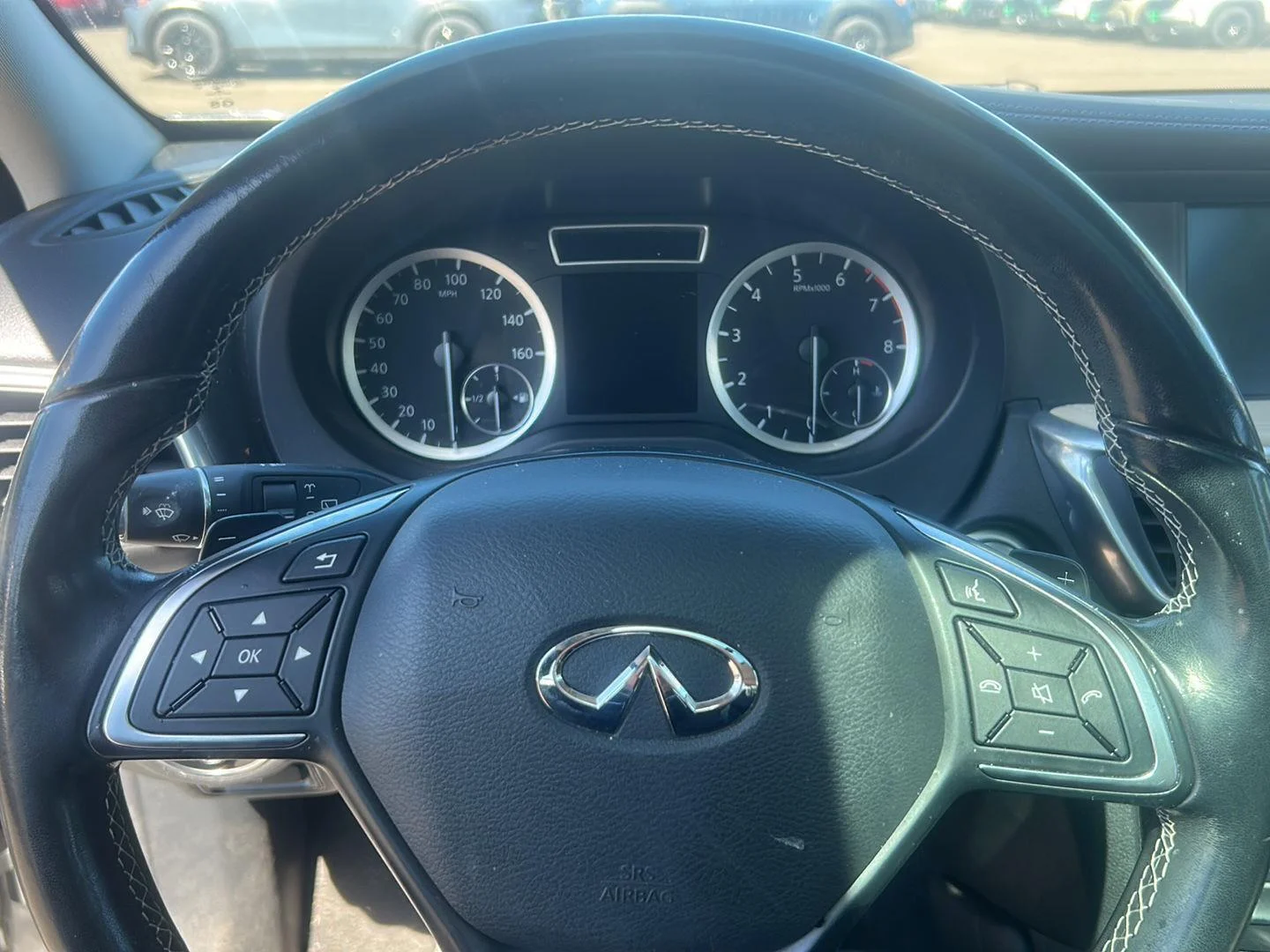 Used 2017 Graphite Shadow INFINITI Premium image 9