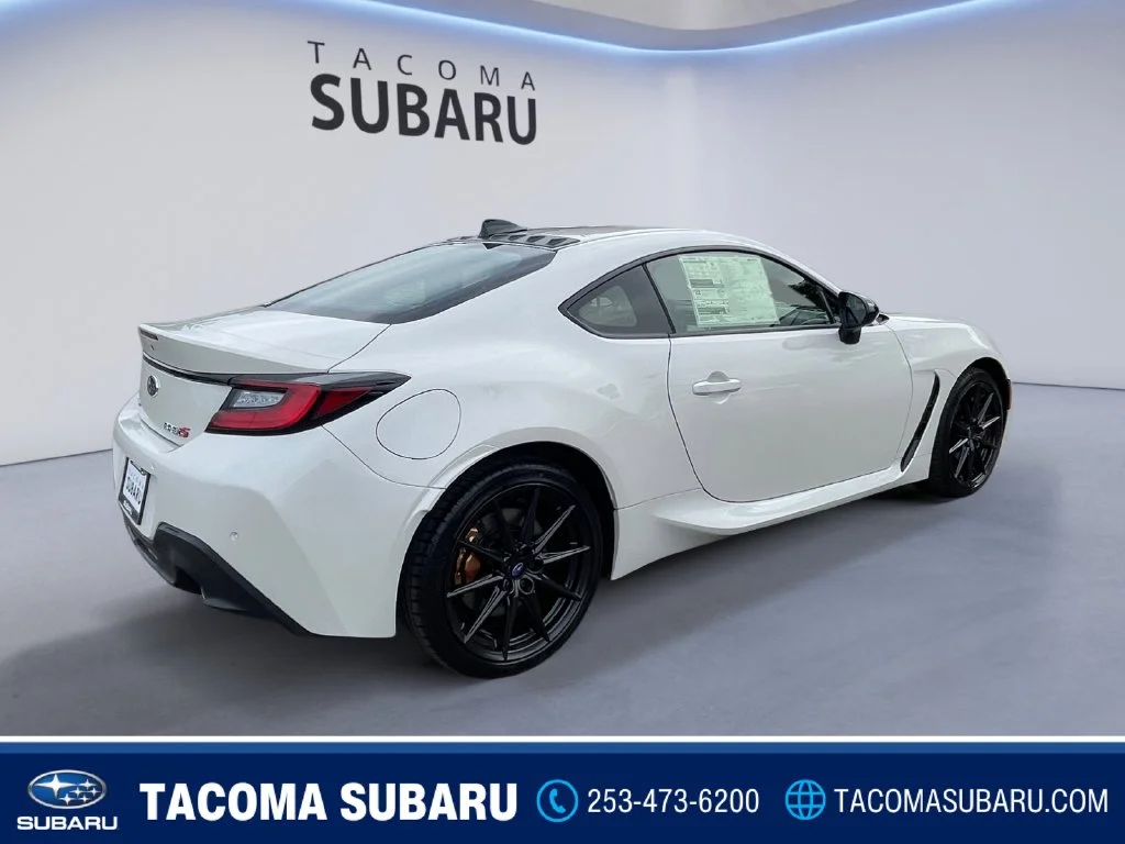 New 2027 White Subaru tS image 5