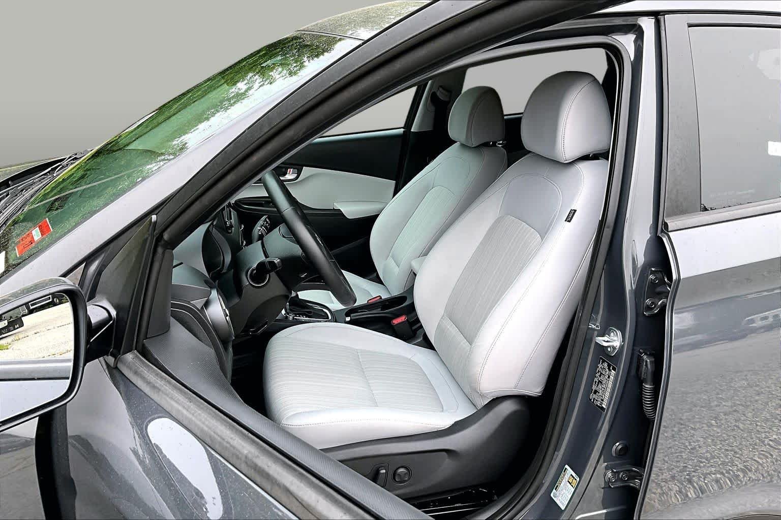 Used 2023 Ecotronic Gray Hyundai SEL image 16