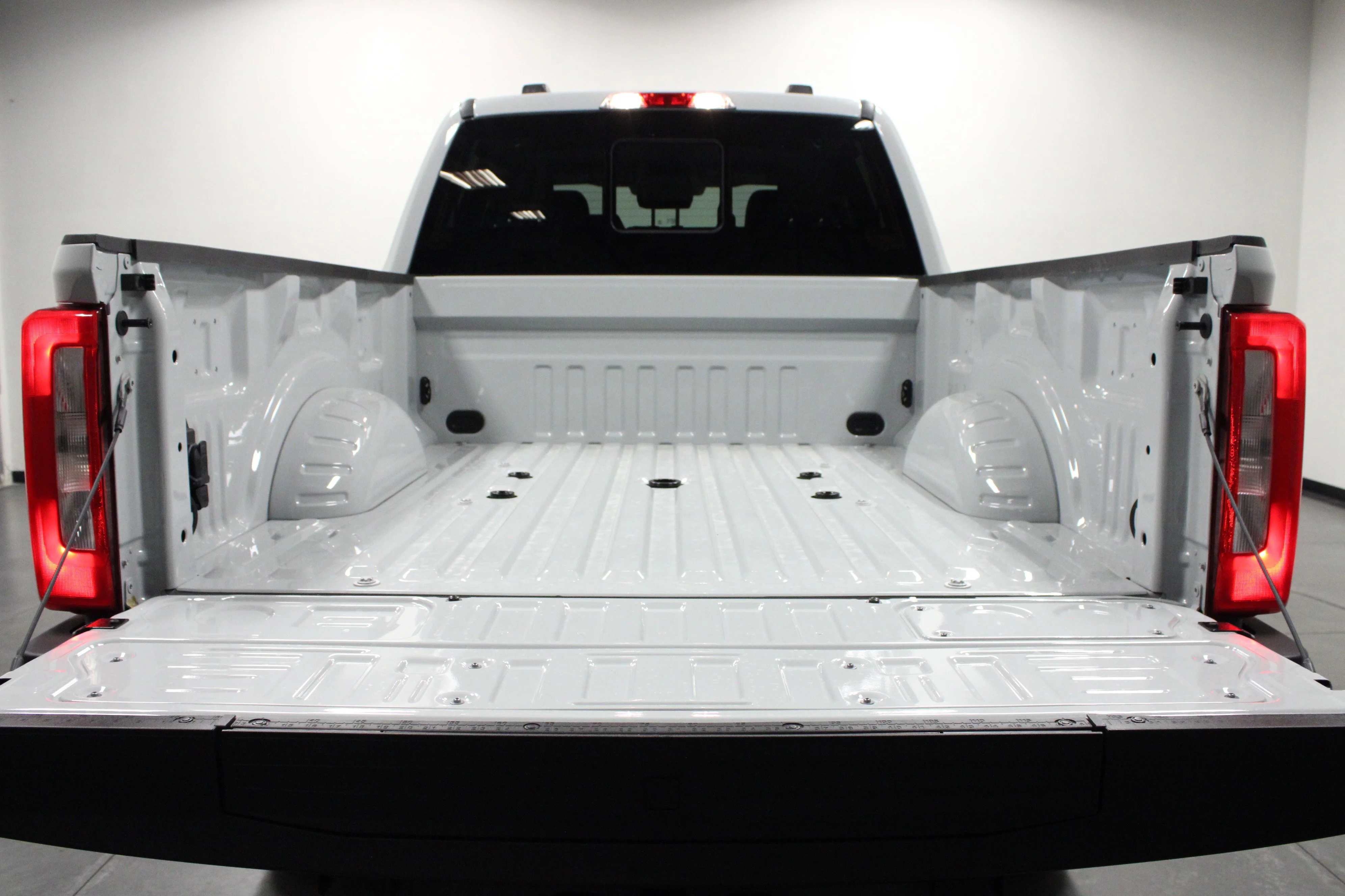 New 2026 Avalanche Ford F-250® XL image 14