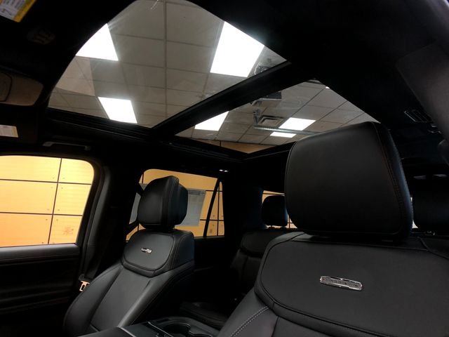 New 2026 Glacier Gray Metallic Tri-Coat Ford MAX Platinum® image 20
