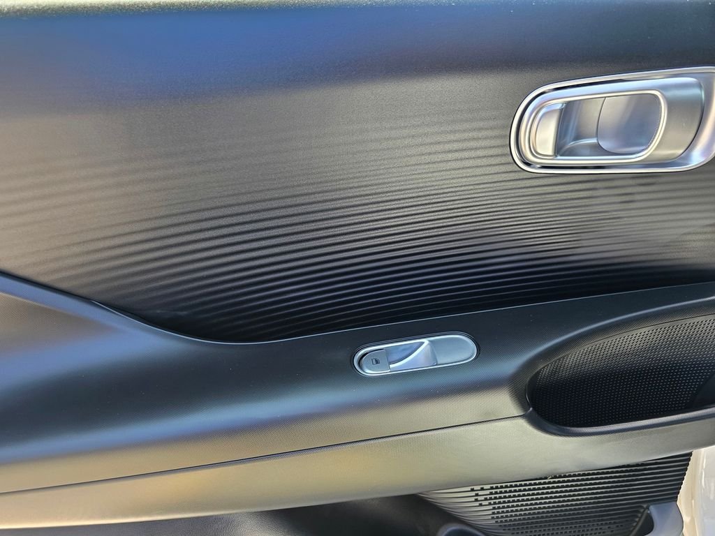 2024 Hyundai IONIQ 6 SE - Photo 19