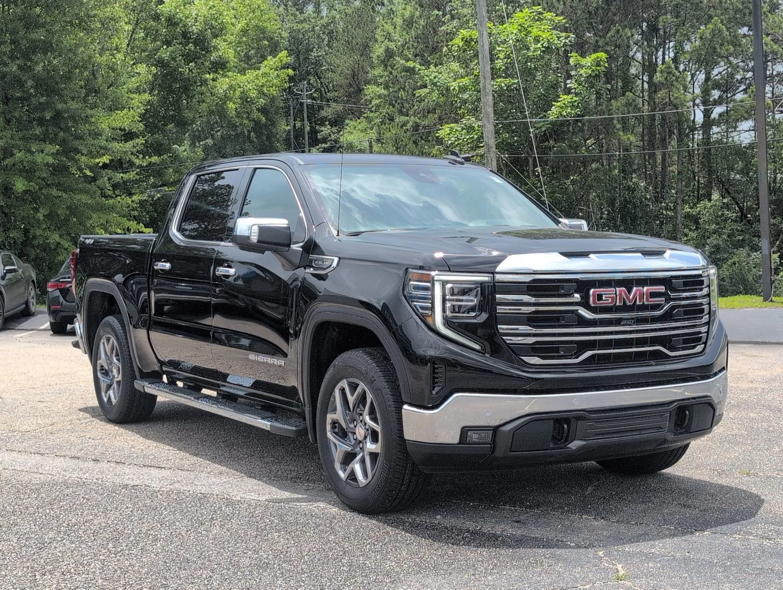 New 2026 Onyx Black GMC SLT image 9