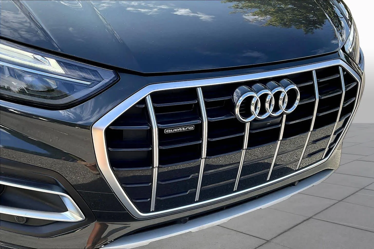 Used 2021 Navarra Blue Metallic Audi Premium Plus image 29