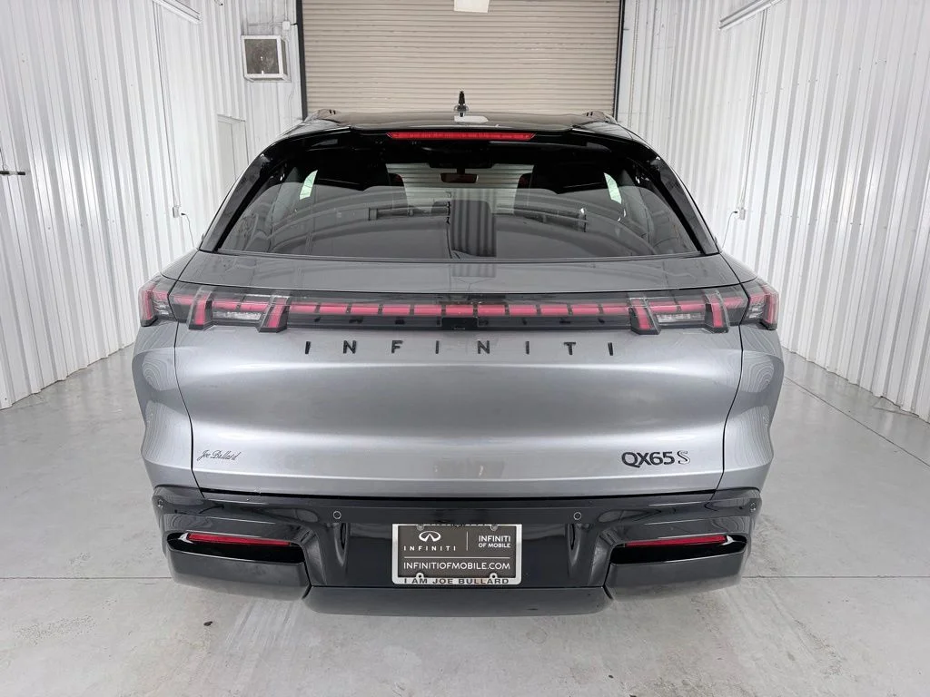 New 2027 GRAPHITE SHADOW INFINITI Sport AWD image 6