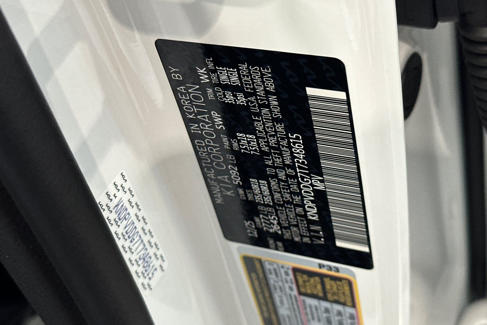 New 2026 Snow White Pearl Kia EX image 21