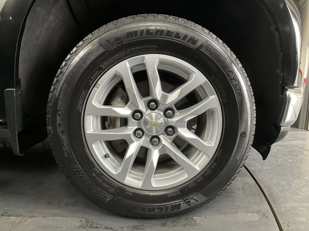 Used 2021 Black Chevrolet LT image 25