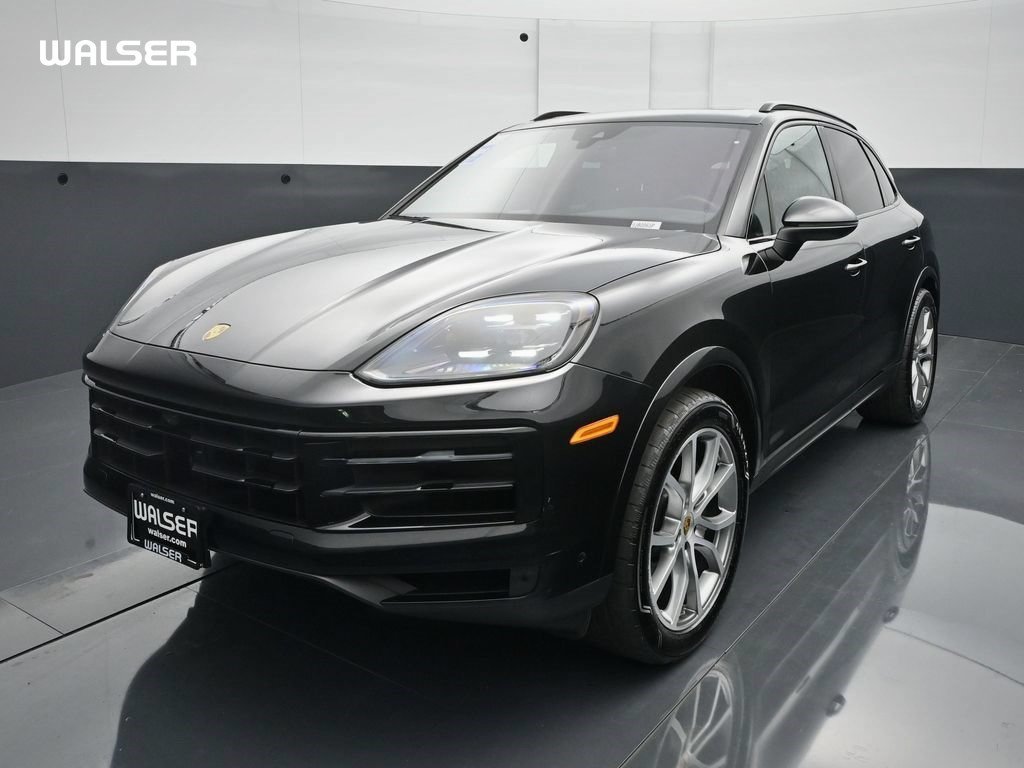 2024 Porsche Cayenne Base