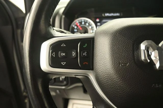 Used 2022 Silver Ram Big Horn/Lone Star image 19