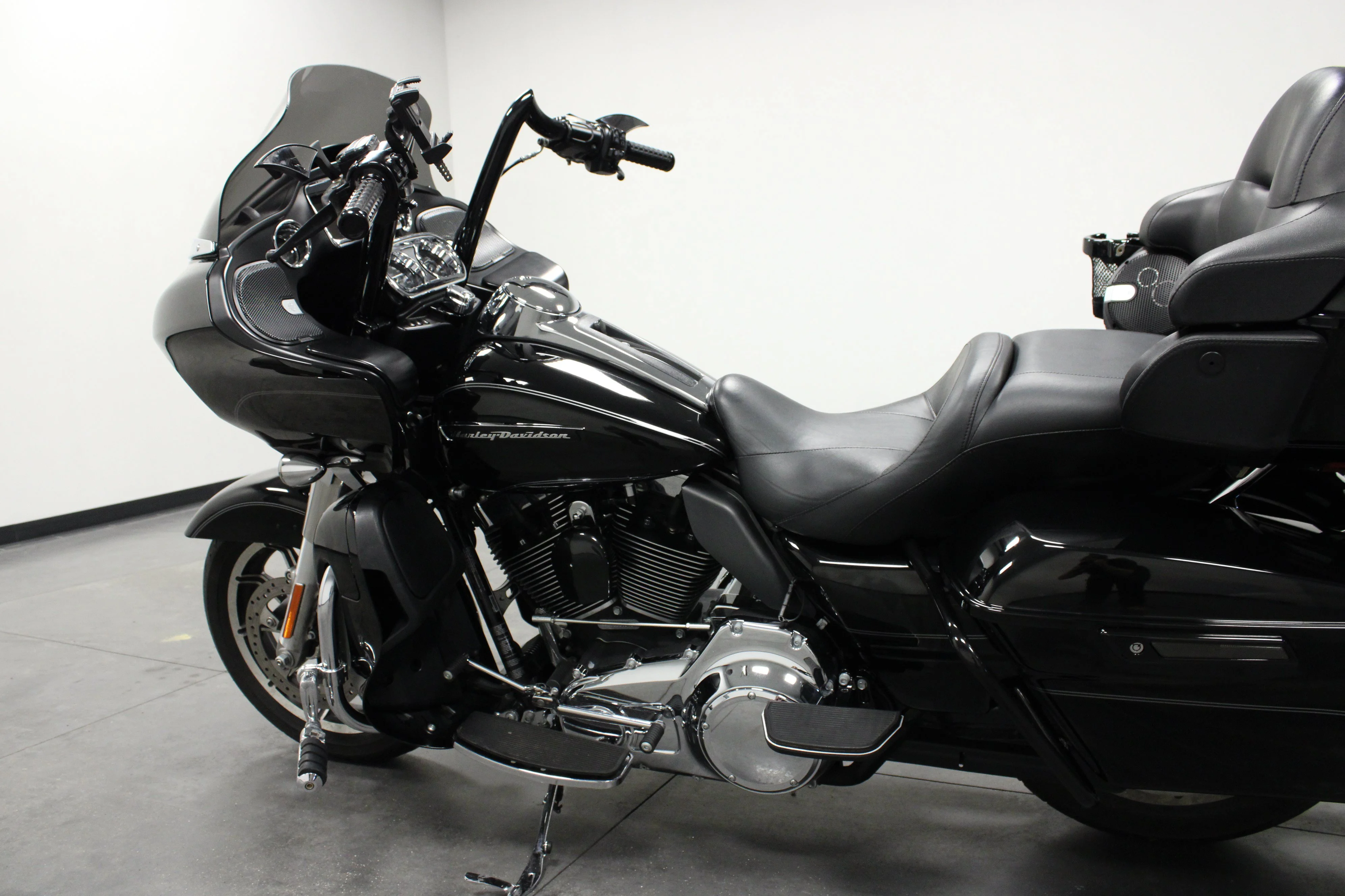 Used 2016 Black Harley-Davidson  image 12