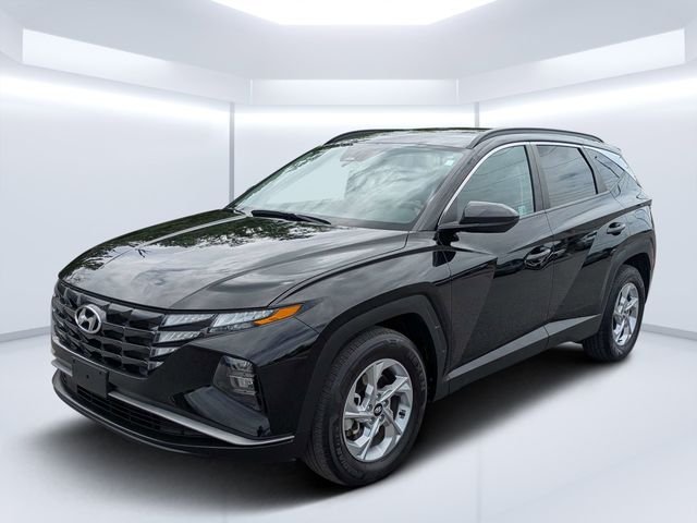 Used 2024 Black Hyundai SEL image 7