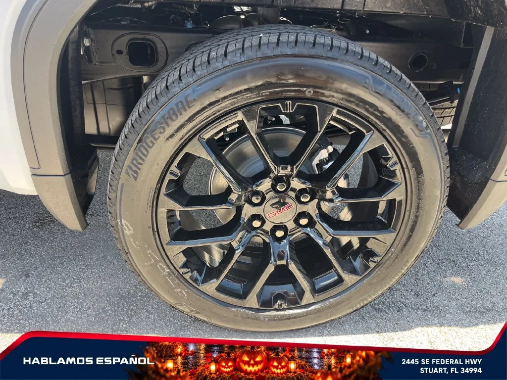 2026 GMC Sierra 1500 Denali - Photo 9