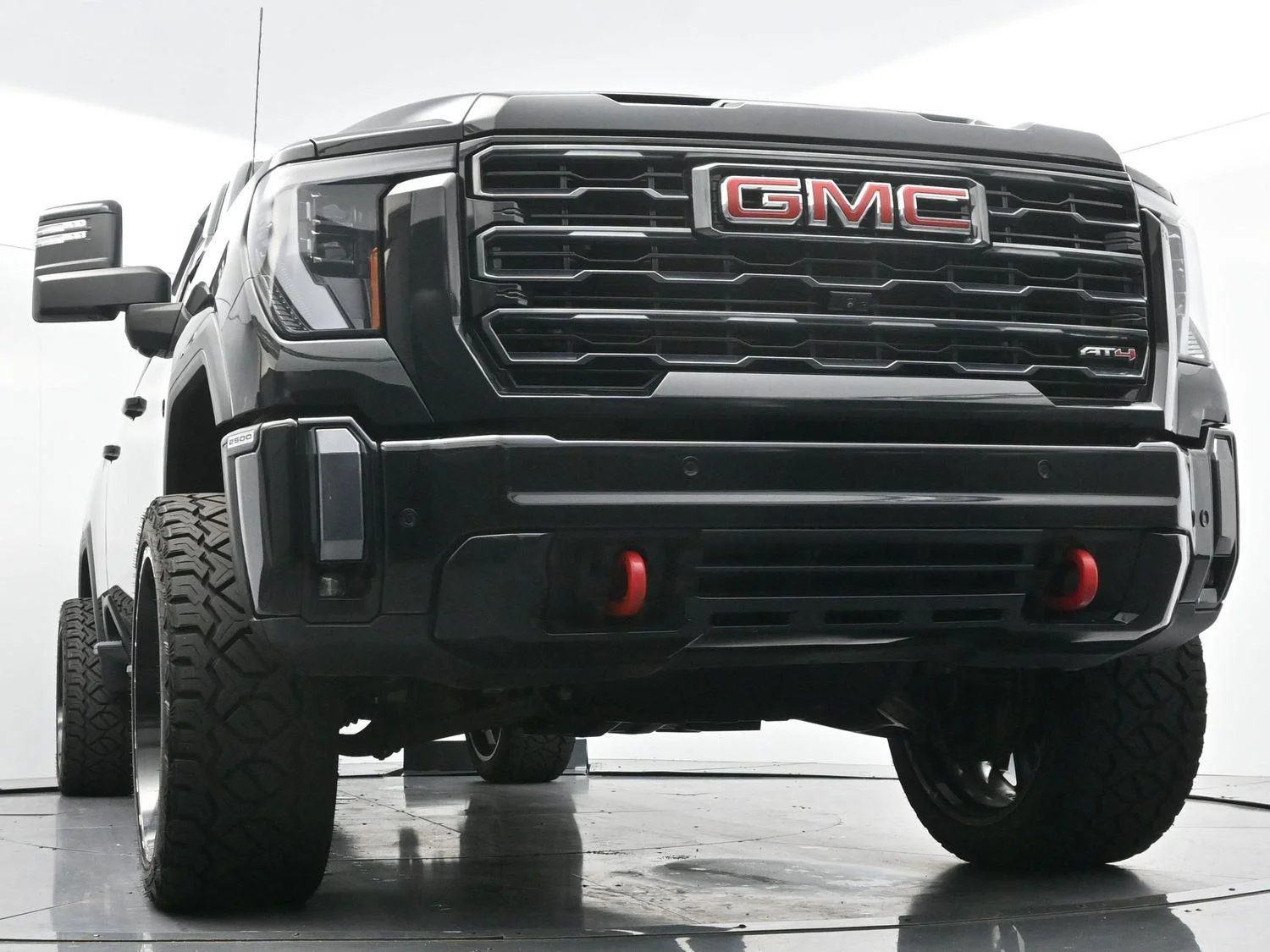 Used 2024 Onyx Black GMC AT4 image 45