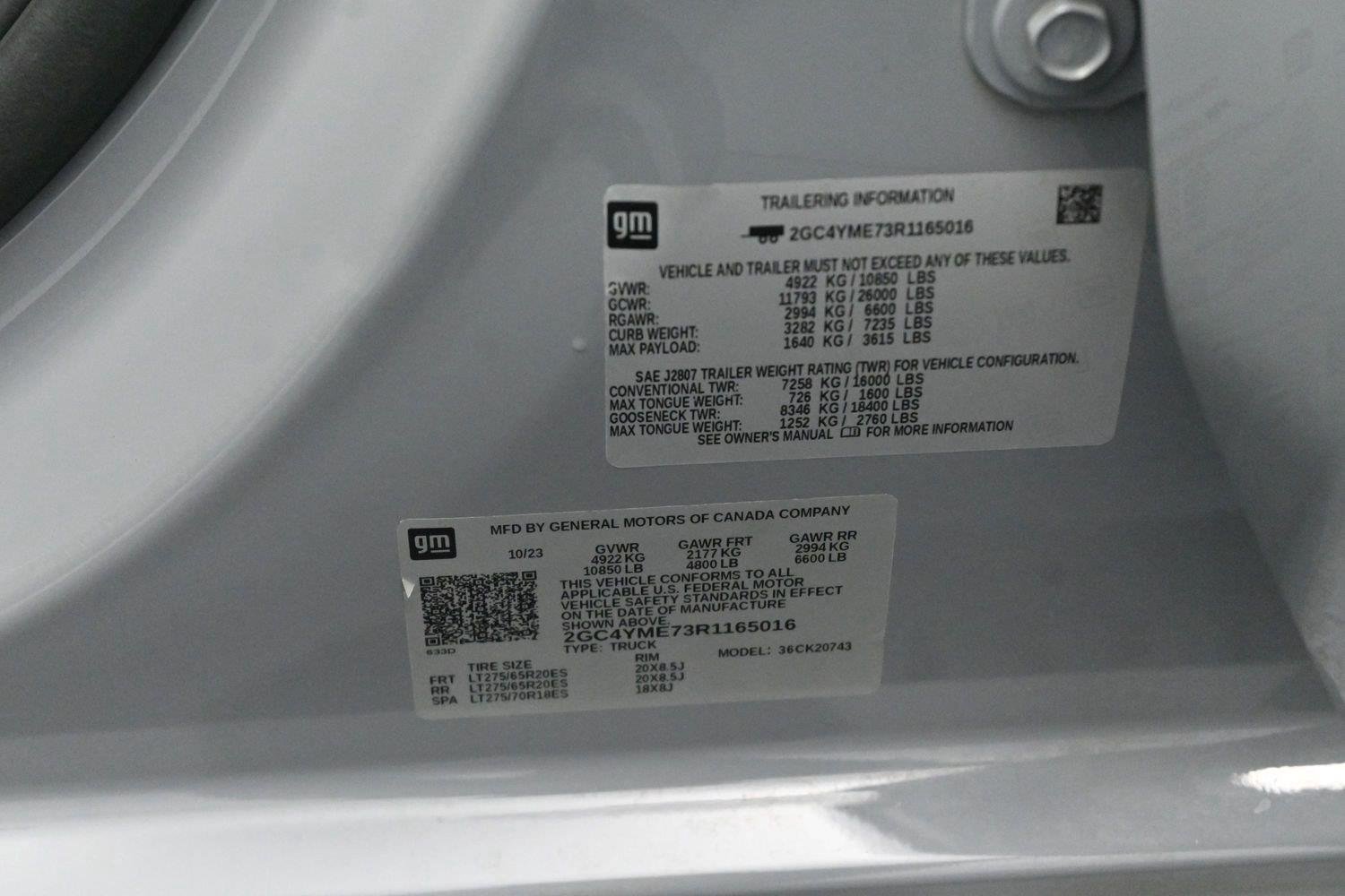 Used 2024 Slate Gray Metallic Chevrolet Custom image 36