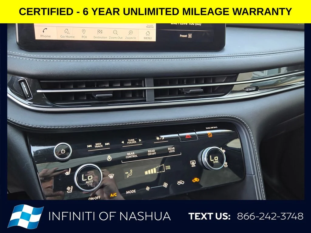 Certified Used 2023 Black INFINITI LUXE image 26