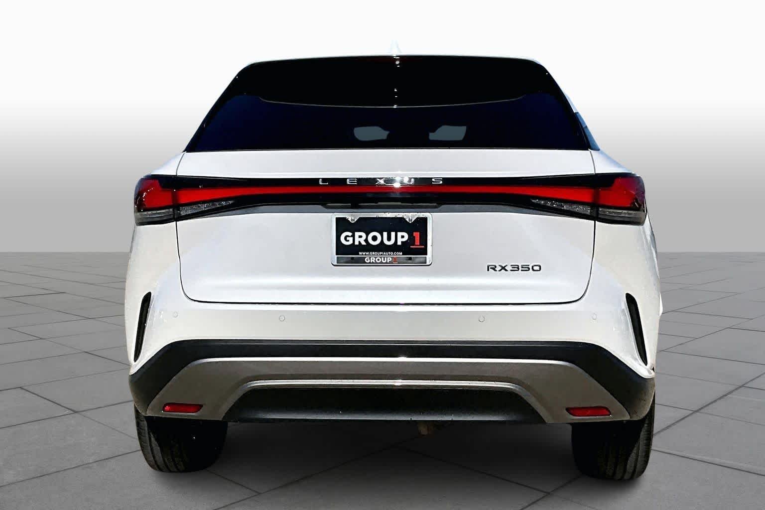 Used 2025 Eminent White Pearl Lexus Premium image 5