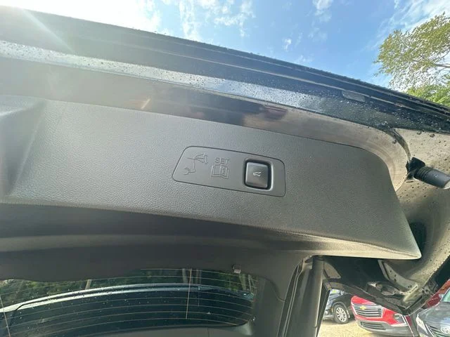 Used 2022 Black Lincoln Standard image 46