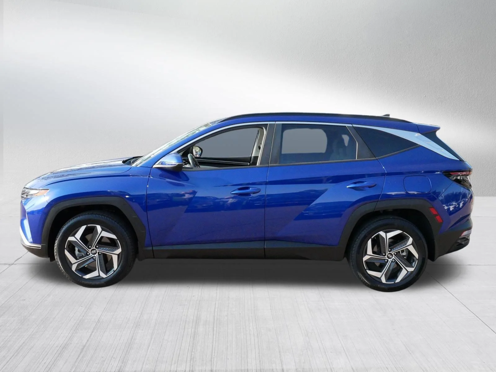 Used 2023 Intense Blue Hyundai SEL image 4