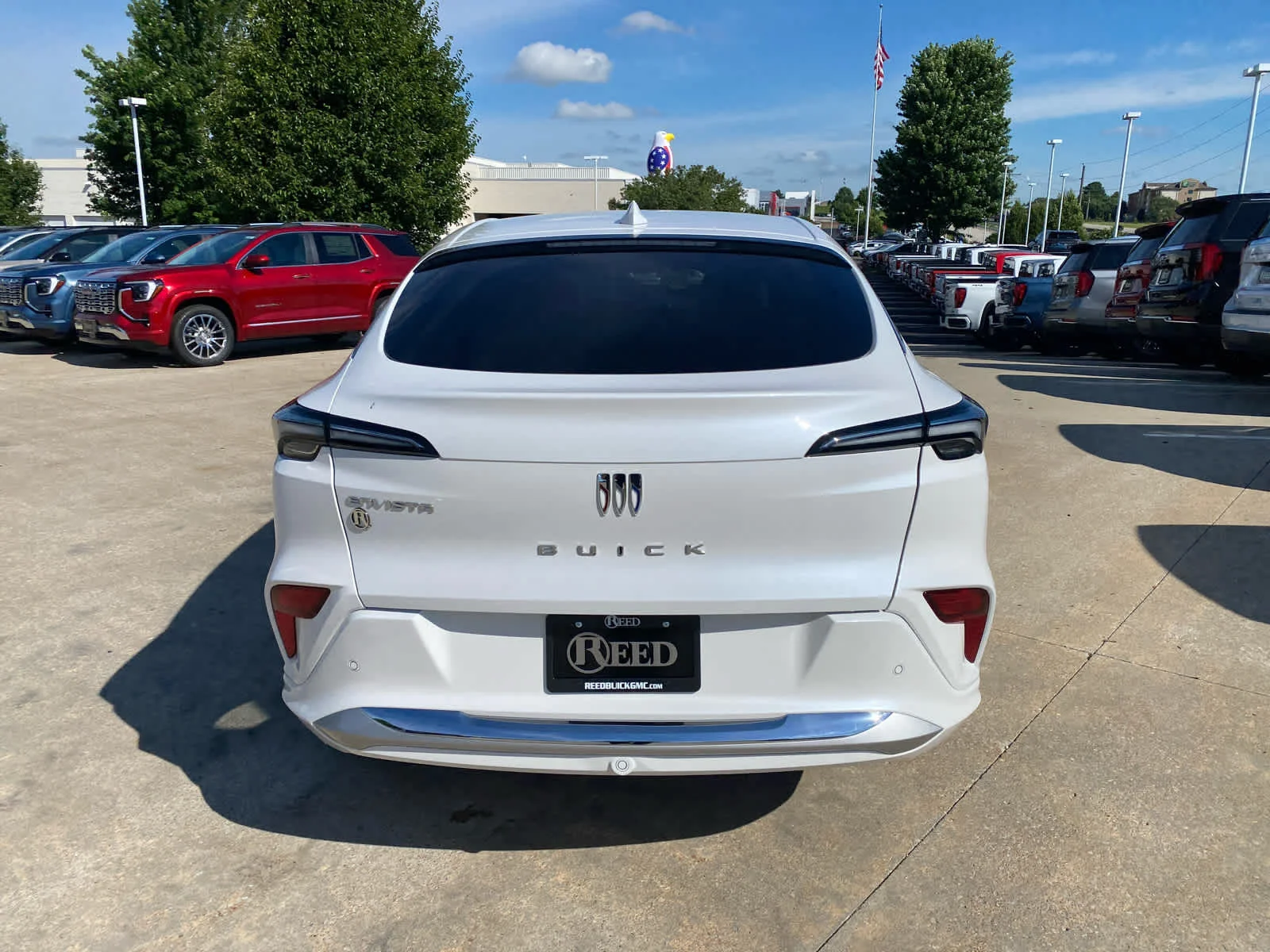 New 2026 White Frost Tricoat Buick Avenir image 4
