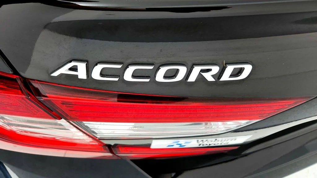 Used 2020  Honda LX image 13