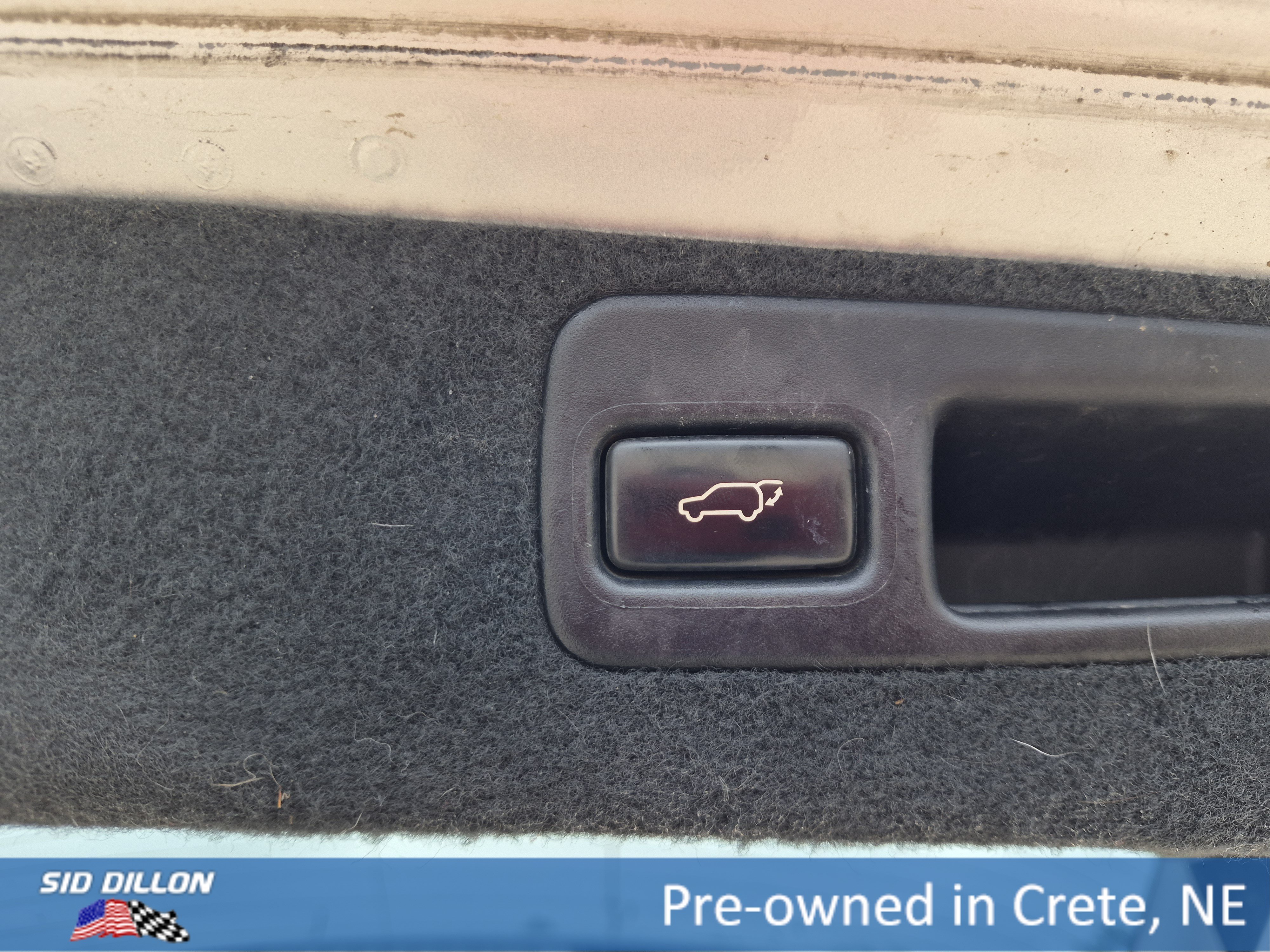 Used 2013 Silver Lining Metallic Lexus Base image 18