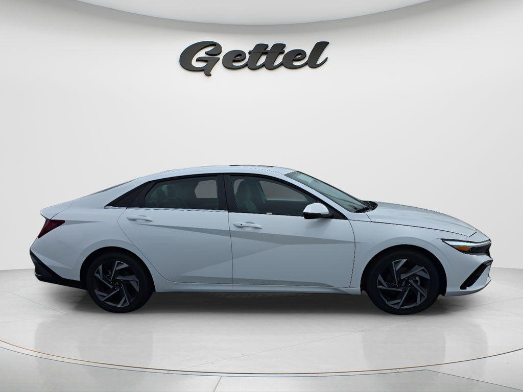 New 2026 White Hyundai Limited image 4