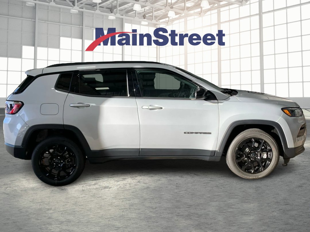 2026 Jeep Compass Altitude Special Edition - Photo 6