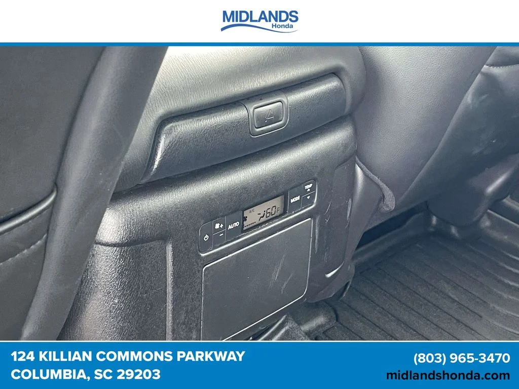 Used 2024 Gun Metallic Nissan SL image 13