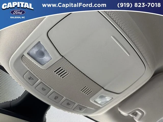 Used 2023 White Ford SEL image 31