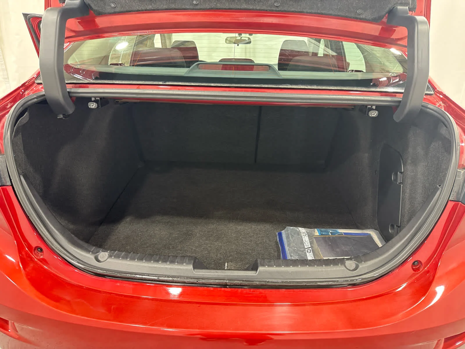 Used 2017 Red/red Mazda Sport image 12