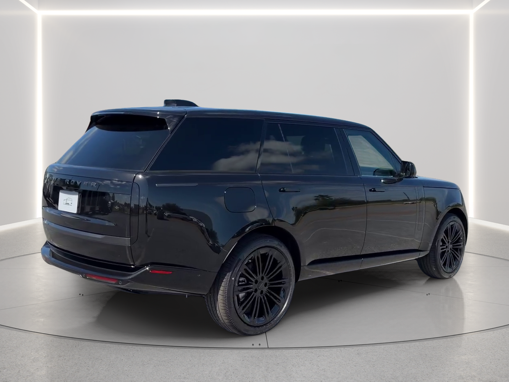 New 2026 Santorini Black Land Rover SE image 5