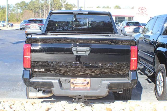 2024 Toyota Tacoma SR5 - Photo 12