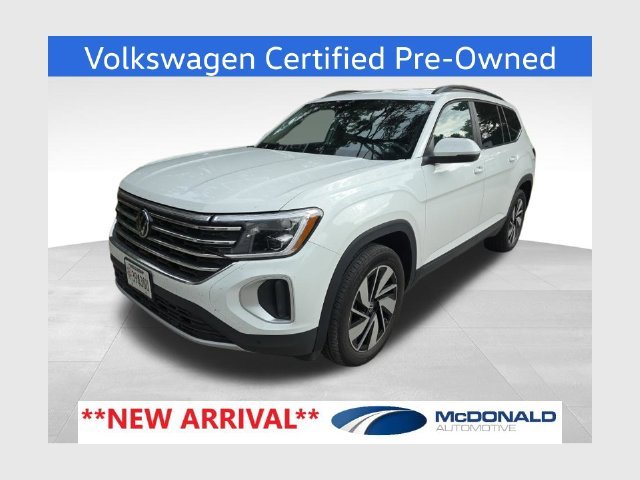 Used 2024 White Volkswagen 2.0T SE w/Technology image 1