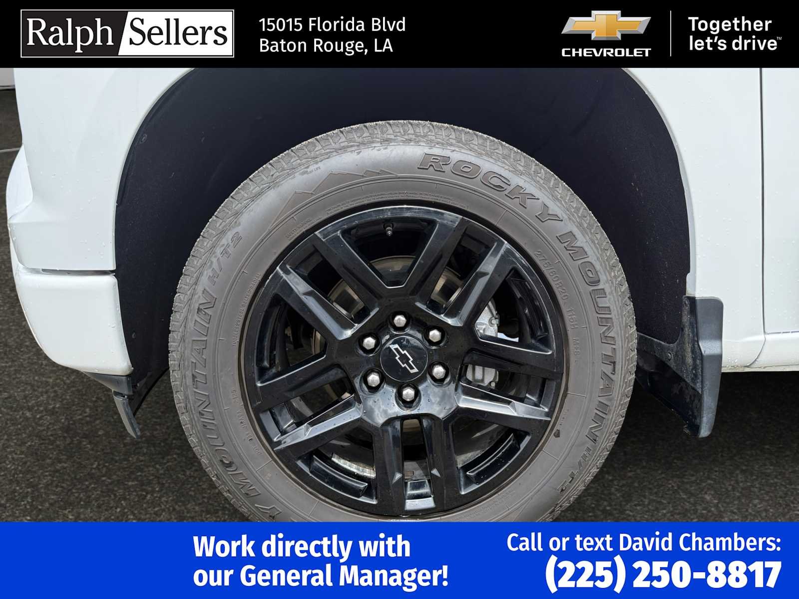 Used 2022 Summit White Chevrolet Custom image 14