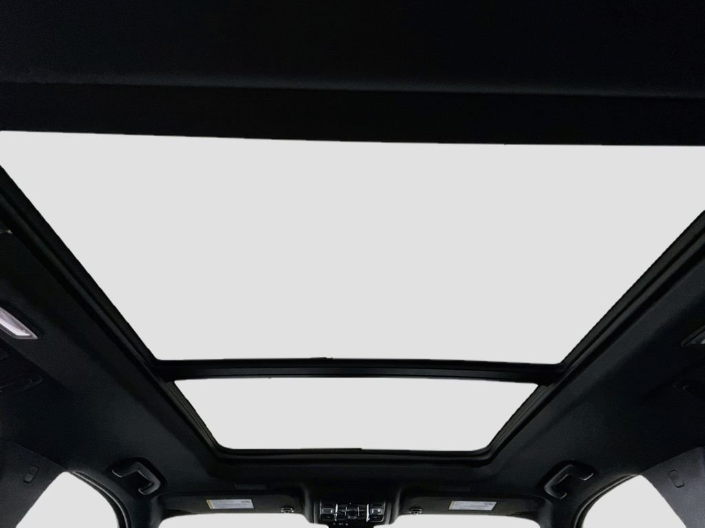 2026 Chevrolet Tahoe Z71 - Photo 22
