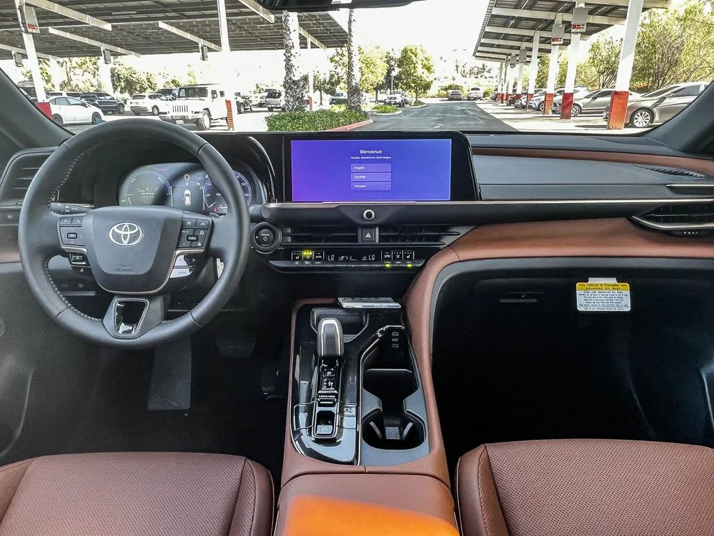 New 2026 Finish Line Red <sup>1</sup> Toyota  XLE image 12