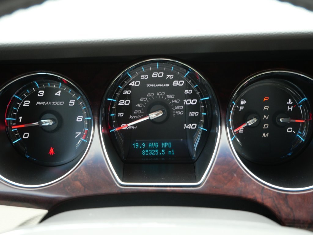 Used 2010 Red Ford SEL image 23