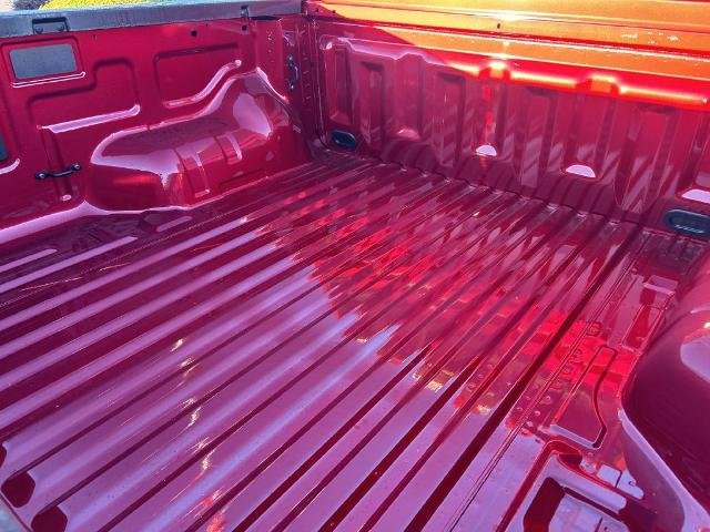 New 2026 Ruby Red Metallic Tinted Clearcoat Ford XLT image 10