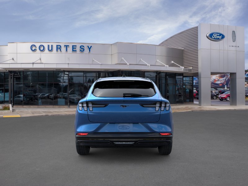 2025 Ford Mustang Mach-E Premium - Photo 5