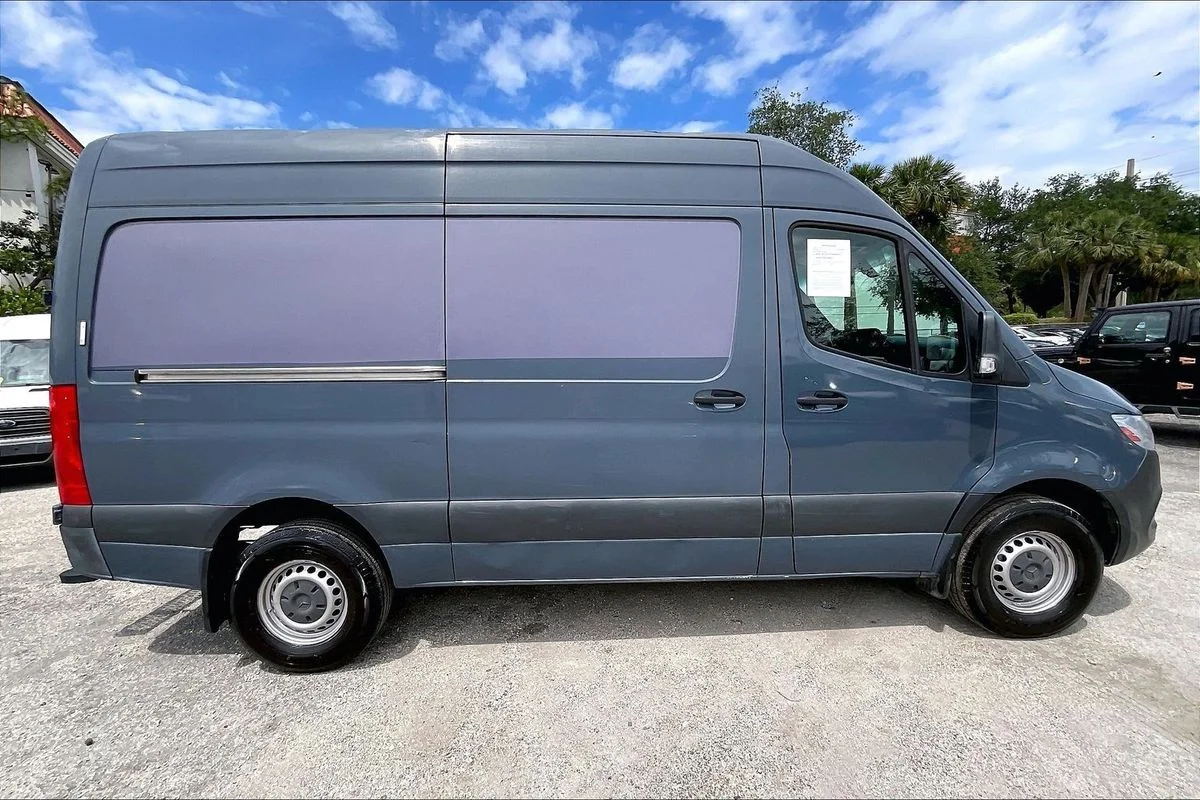 Used 2019  Mercedes-Benz High Roof V6 image 15